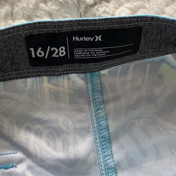 NWT Hurley boardshorts - Picture 2 of 3